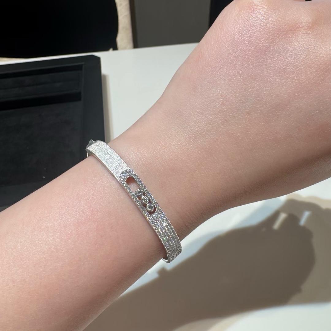 [Blue Tears Jewelry]Move Noa Cisel¨¦ half pav¨¦ bangle