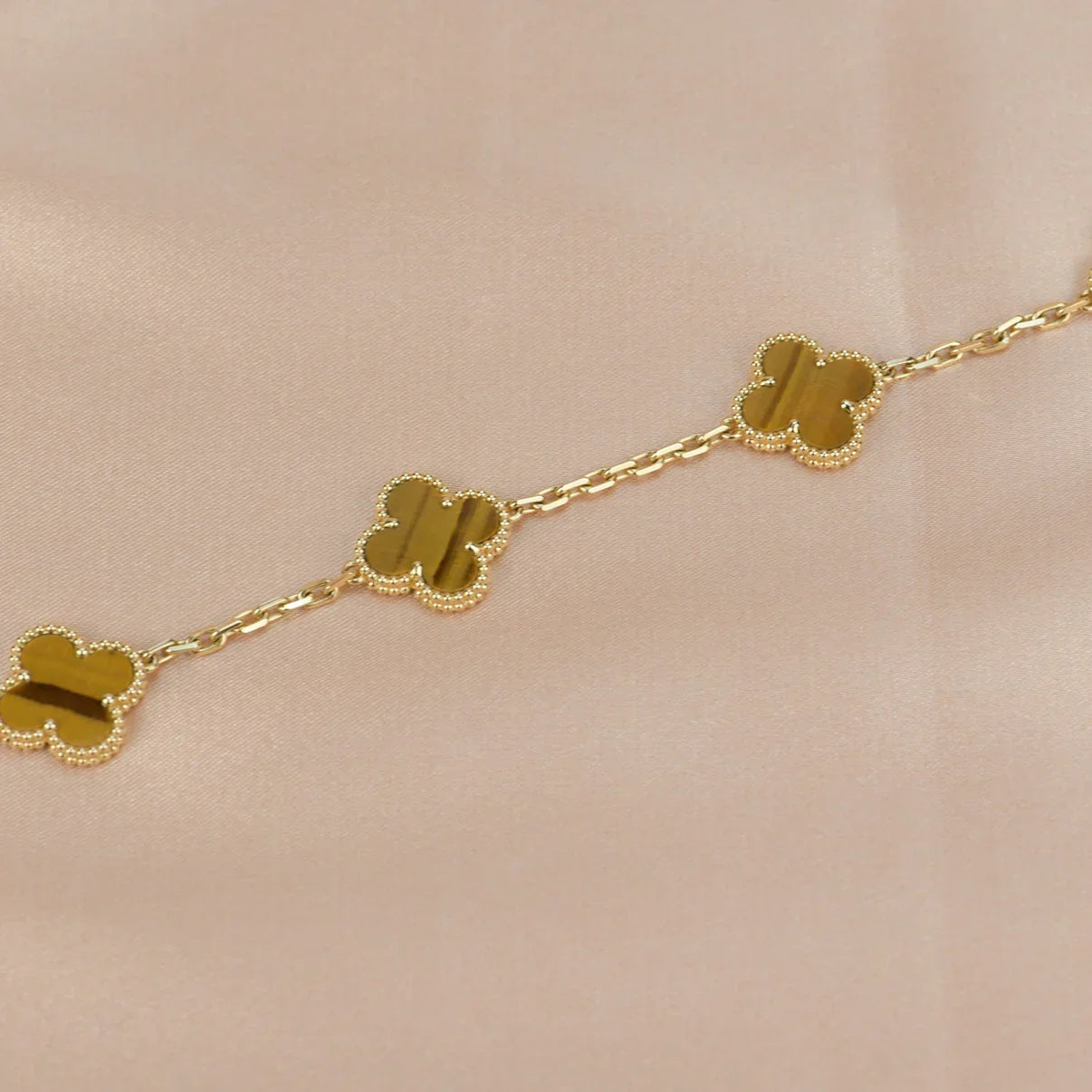 [BLUE TEARS] CLOVER 5 MOTIFS TIGER EYE BRACELET COLLECTION